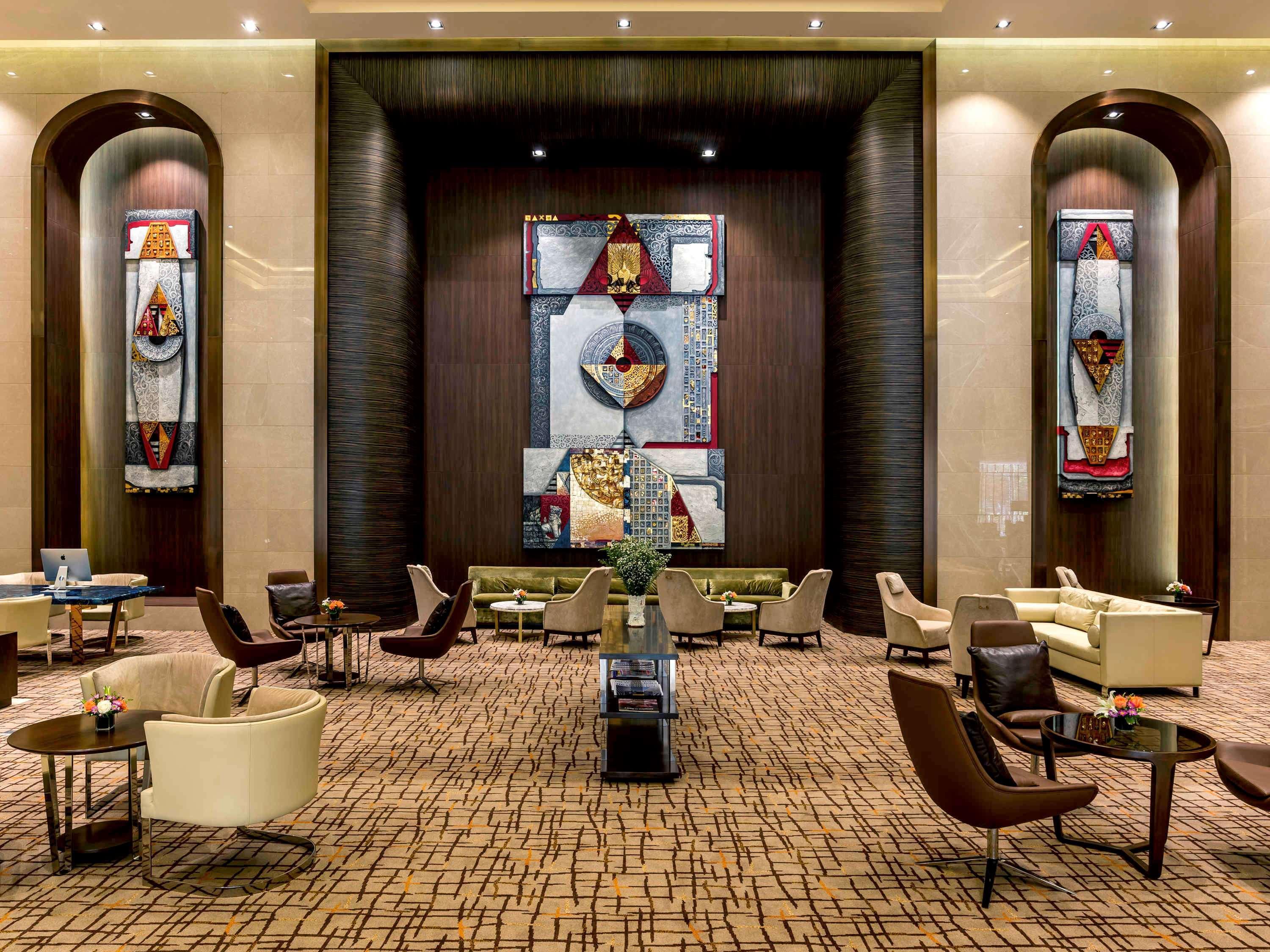 Pullman Yangon Centrepoint Hotel Buitenkant foto